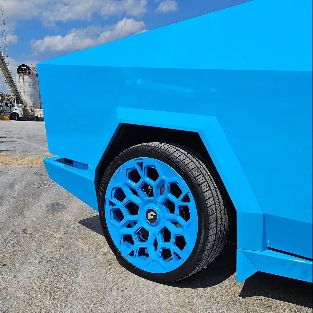 Cyber​​truck在#forgiato @wheels @tes@teslamotorssla #teslacybertruck #anotherteslacybertrucktruckforgiatowheels上
 @fimiato_tes@forgiato_tesla_cybertrucksrtruck 
26英寸的原谅轮 
颜色匹配 

查询：@ubreakwheelfix x @hypemotoring
📧■i@Ubreakwheelfixfix.com 
☎资
🏫我们在家中提供：
•粉末涂料✅
•颜色匹配✅️
•CNC轮修补✅
•轮抛光✅
#Ubreakwheelfix #HypeMotoring #WheelRefinishing #WheelPolishing #WheelRemanufacturing #CeramicPolish #CurbedWheels #WheelRepairMiami #FixMyWheels #PowderCoating #Wheels #Miami #WheelRepair #Wheels #Rims  #CrackedWheels #BentWheels #Girl #ForgedWheels #Chrome #MachineWheels #TheNameYouKnowInWheelRepair #NorthMiami #ChangingTheWayYouSeeWheels #ForgedWheels #MiamiWheelRepair #Rims #FixMyRims #CNCRefinish @ac_forgiato