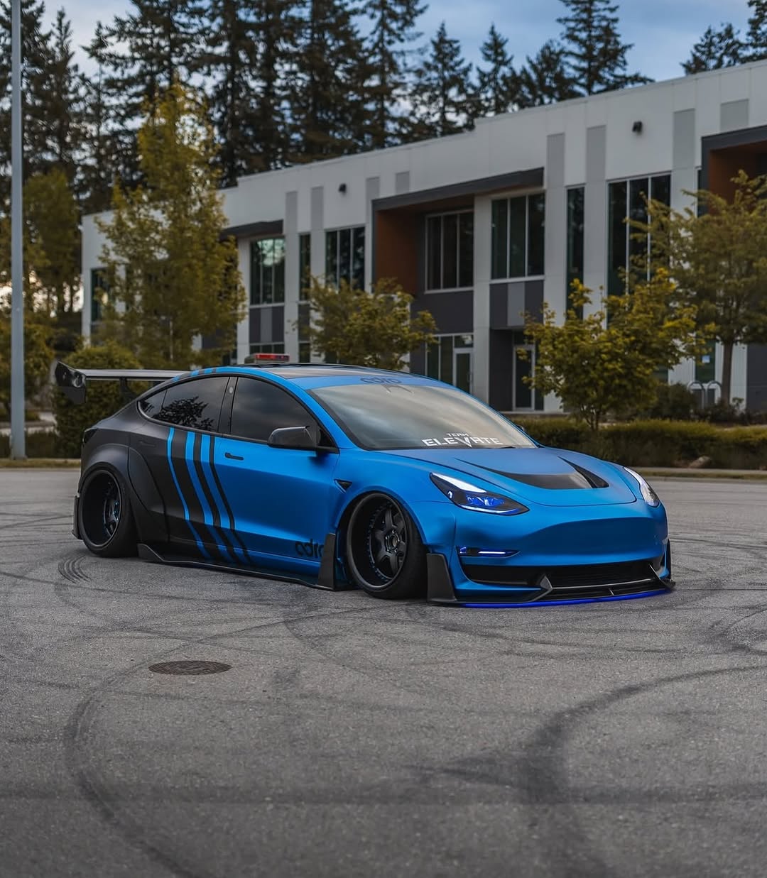 我将自己标识为普锐斯 🚗  🏡 华盛顿州 📸  @teslaclubofamerica