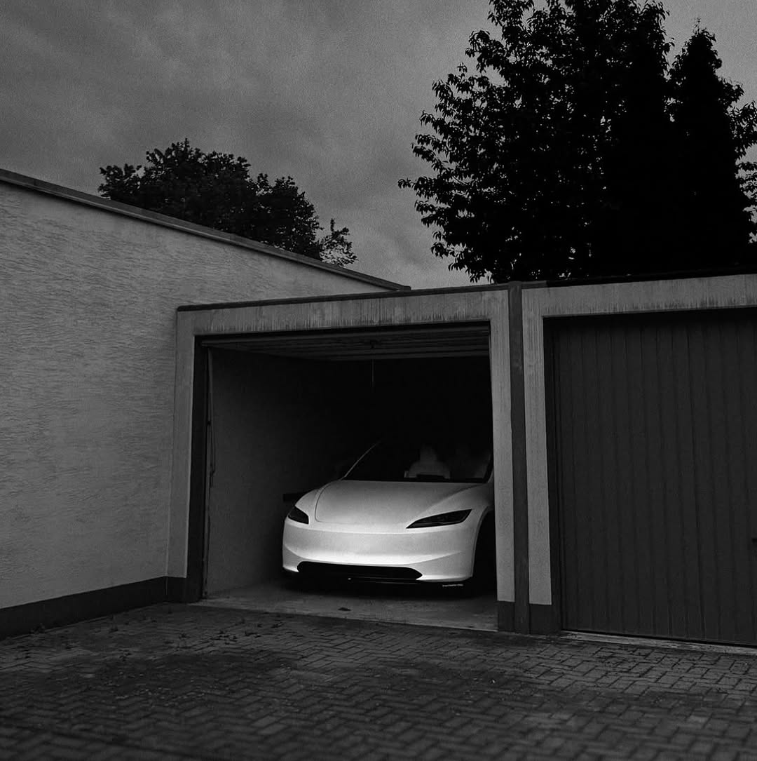 周日乐翻天 🚗 @atrxx_tsla 🏡 德国 @teslaclubofamerica