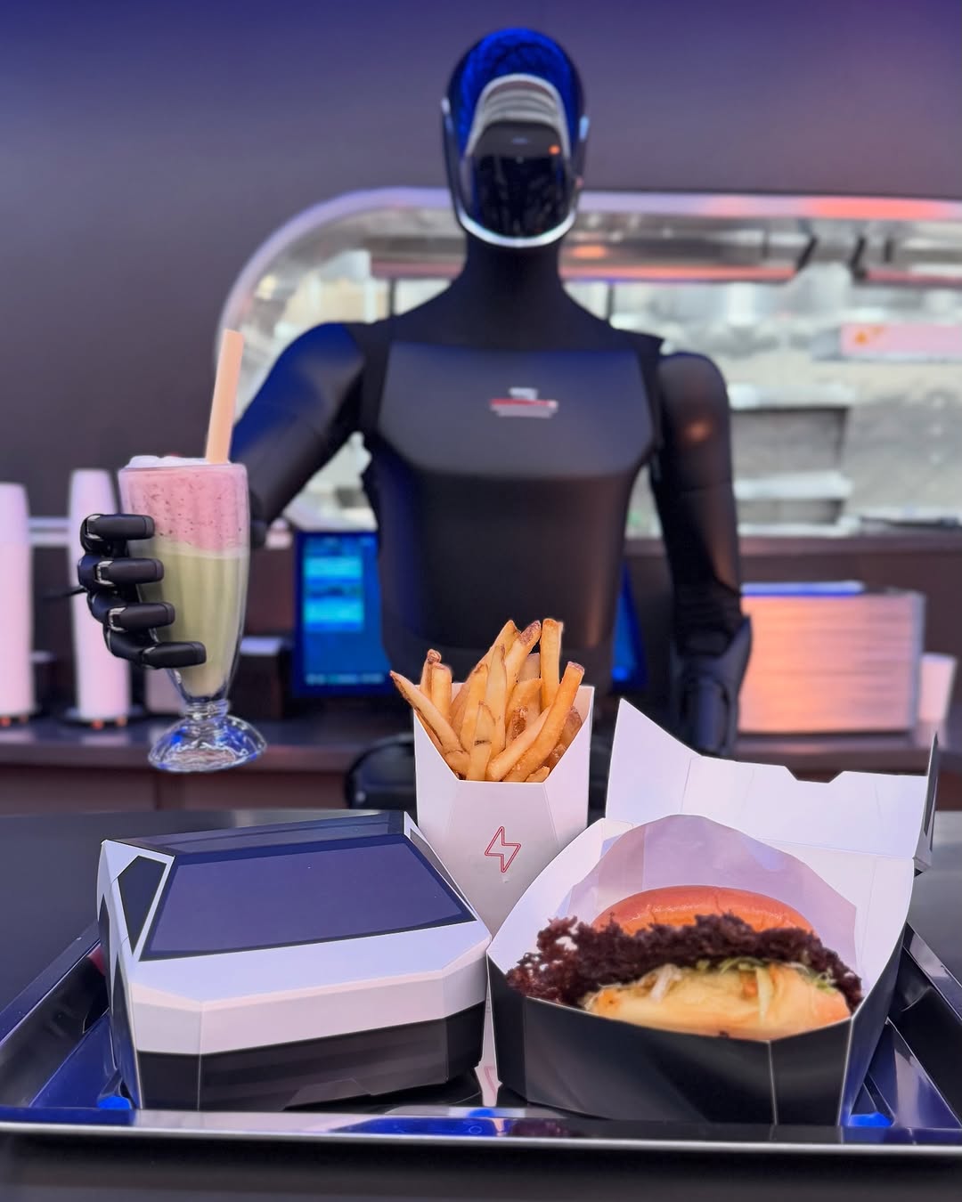 50k 特斯拉汉堡，马上就好 🍔 向右滑动查看我们特斯拉餐厅和超充站本季度的增长情况 ⚡️ → @teslamotors