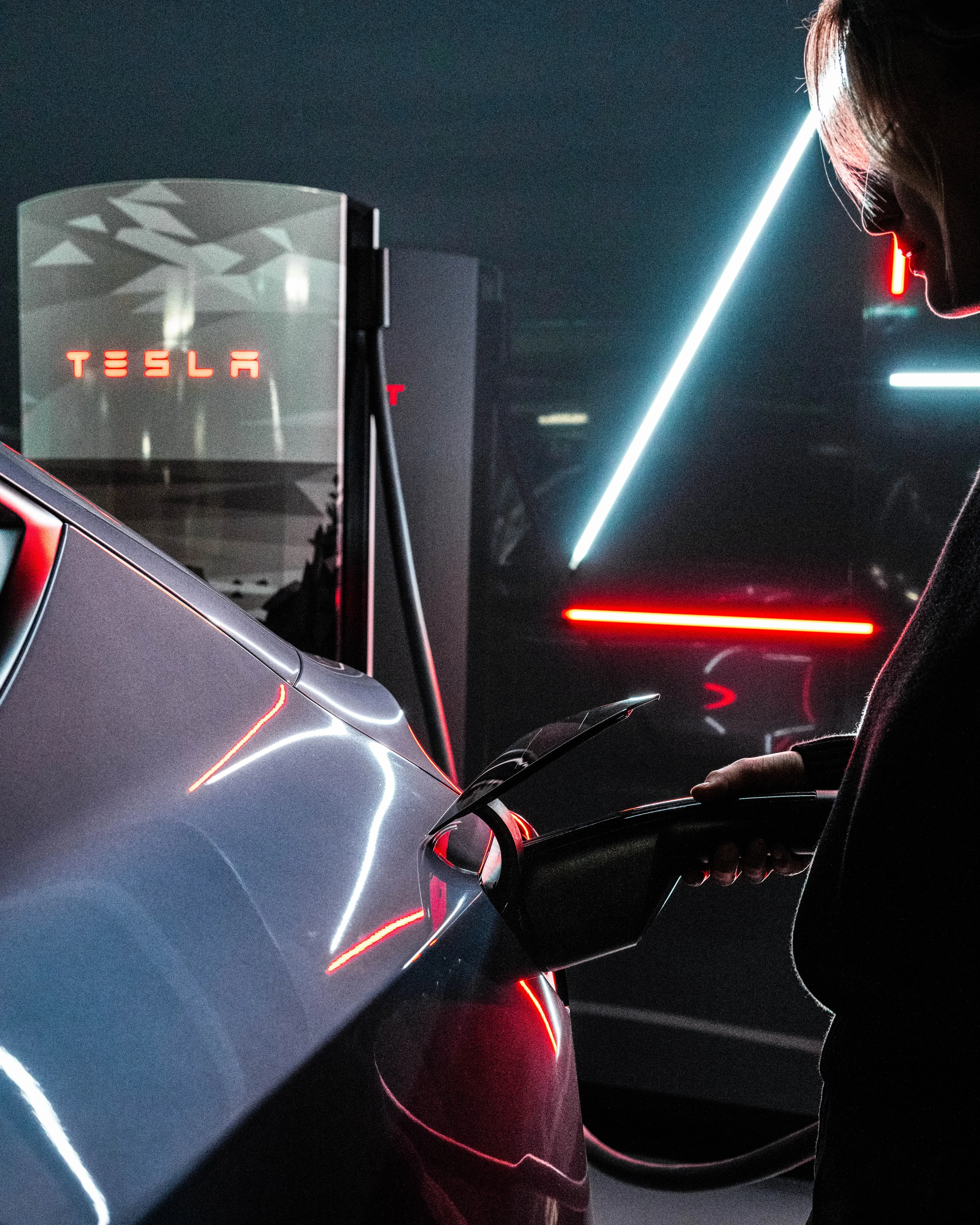 庆祝澳大利亚第1000个超级充电站⚡️——现已在拜伦湾开放 @teslamotors