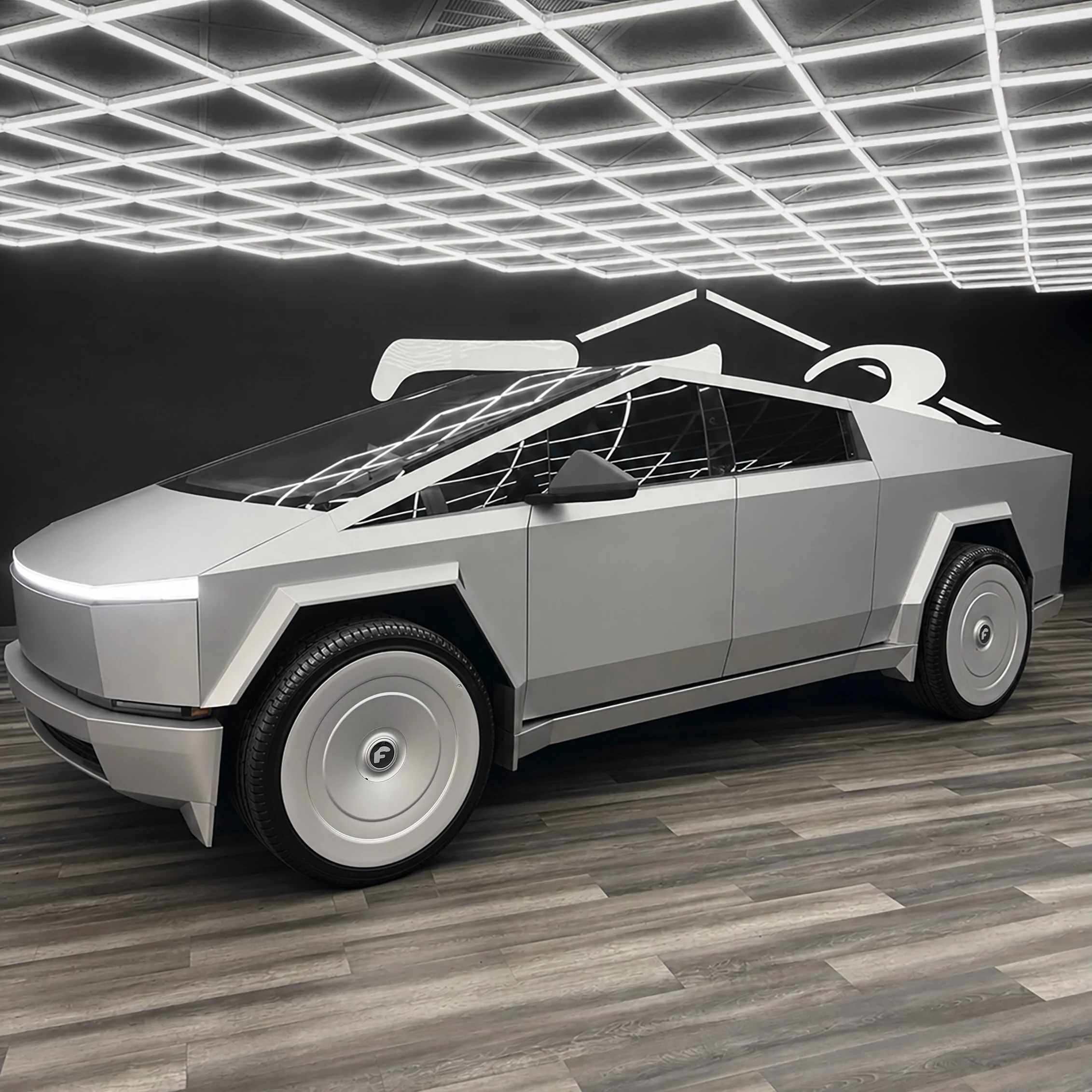 @skrewedupdev #Tesla #CyberTruck 在 #Forgiato @wheels 由 @713ab @forgiato