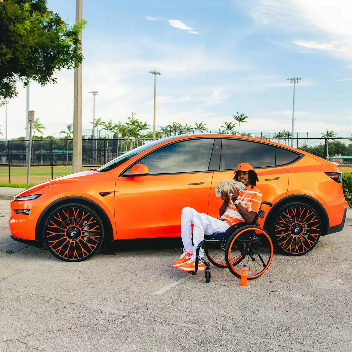 @stunna_lope #Tesla #ModelY 在 #Forgiato @wheels 照片由 @streetconnectphotos @forgiato