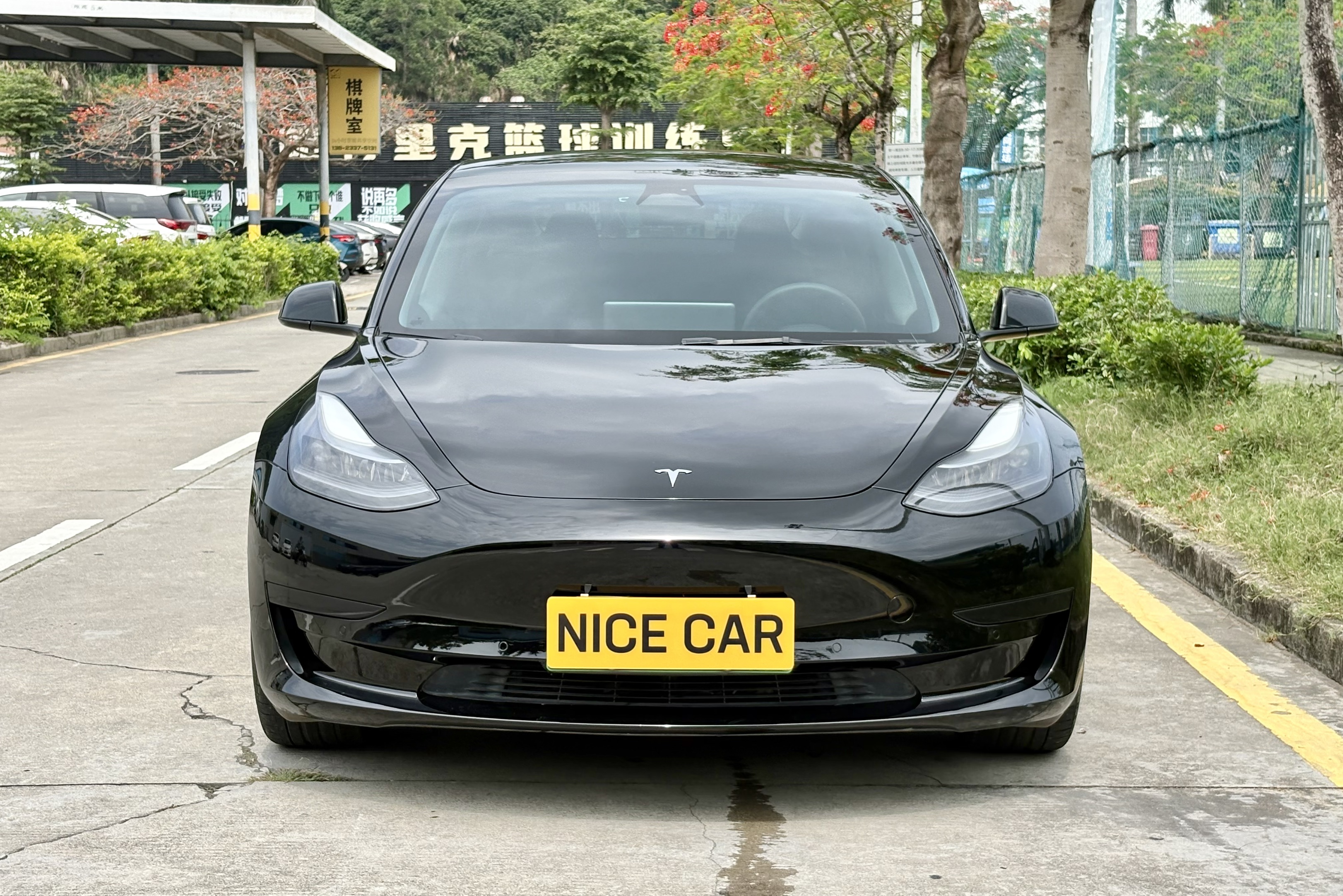 2022款 MODEL 3 标准续航后驱版
上牌: 2022-06
里程: 6万公里
续航: CLTC 556公里 (满电表显415公里)
配置:60kWh 磷酸铁锂电池
选装:19寸轮毂
状态:一手原版原漆零出险车况
2022 Tesla Model3 Standard