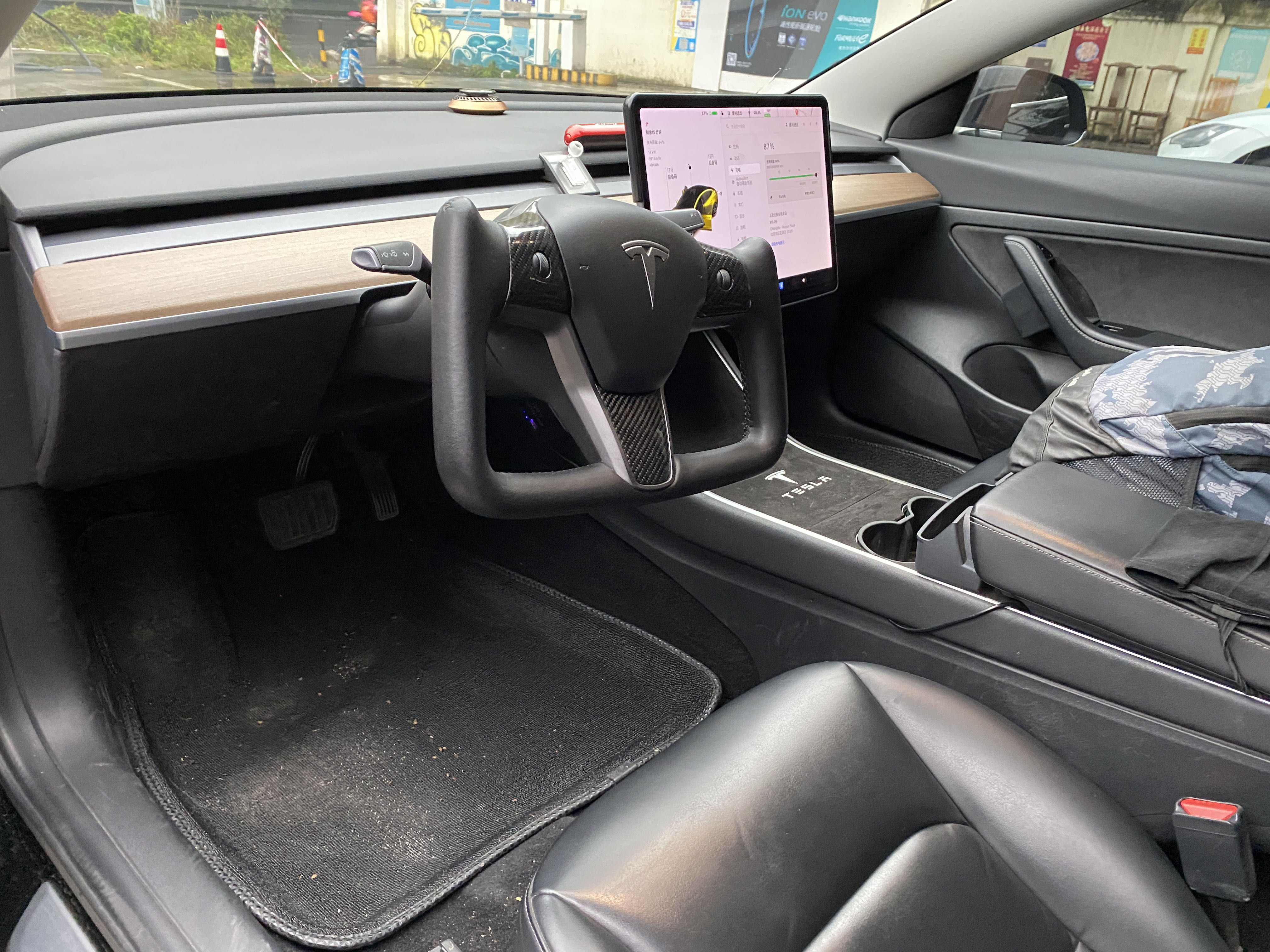 个人一手特斯拉model3出售8.8万
