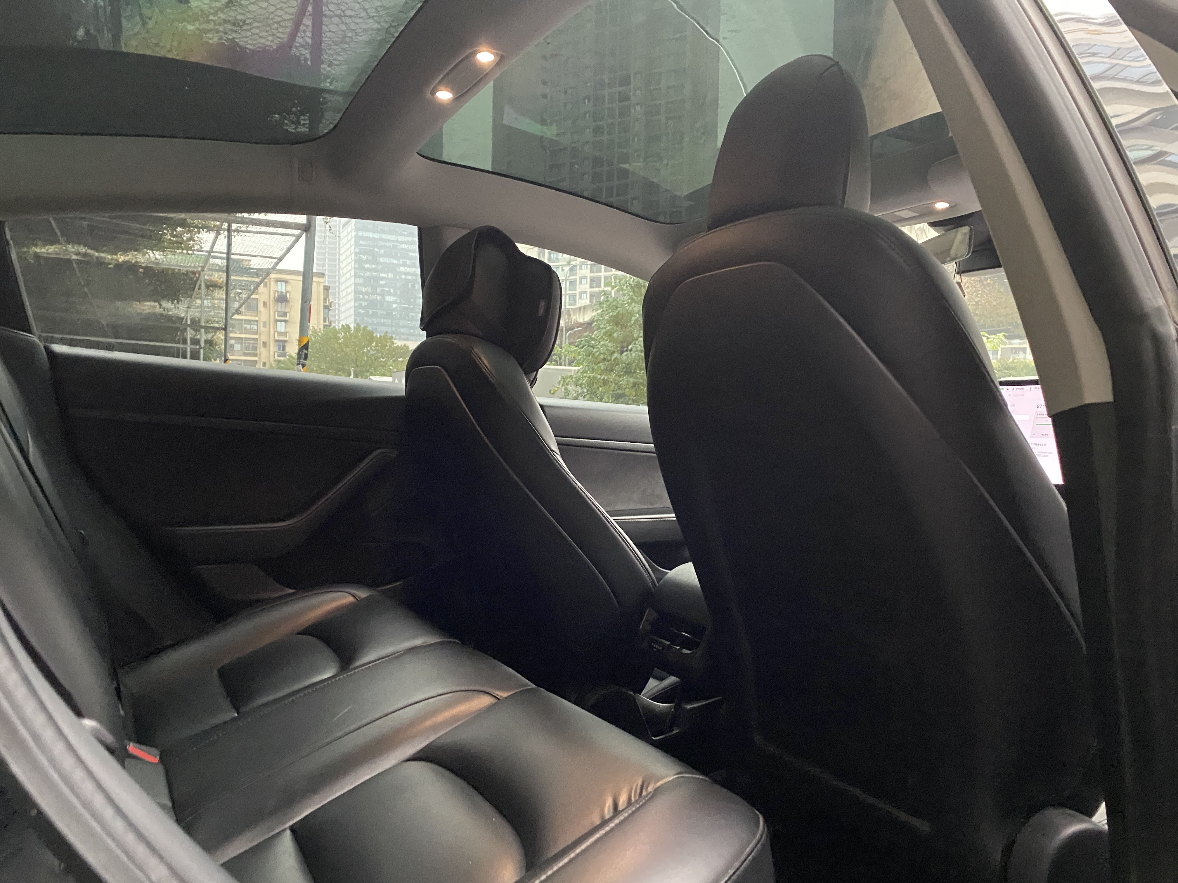 个人一手特斯拉model3出售8.8万