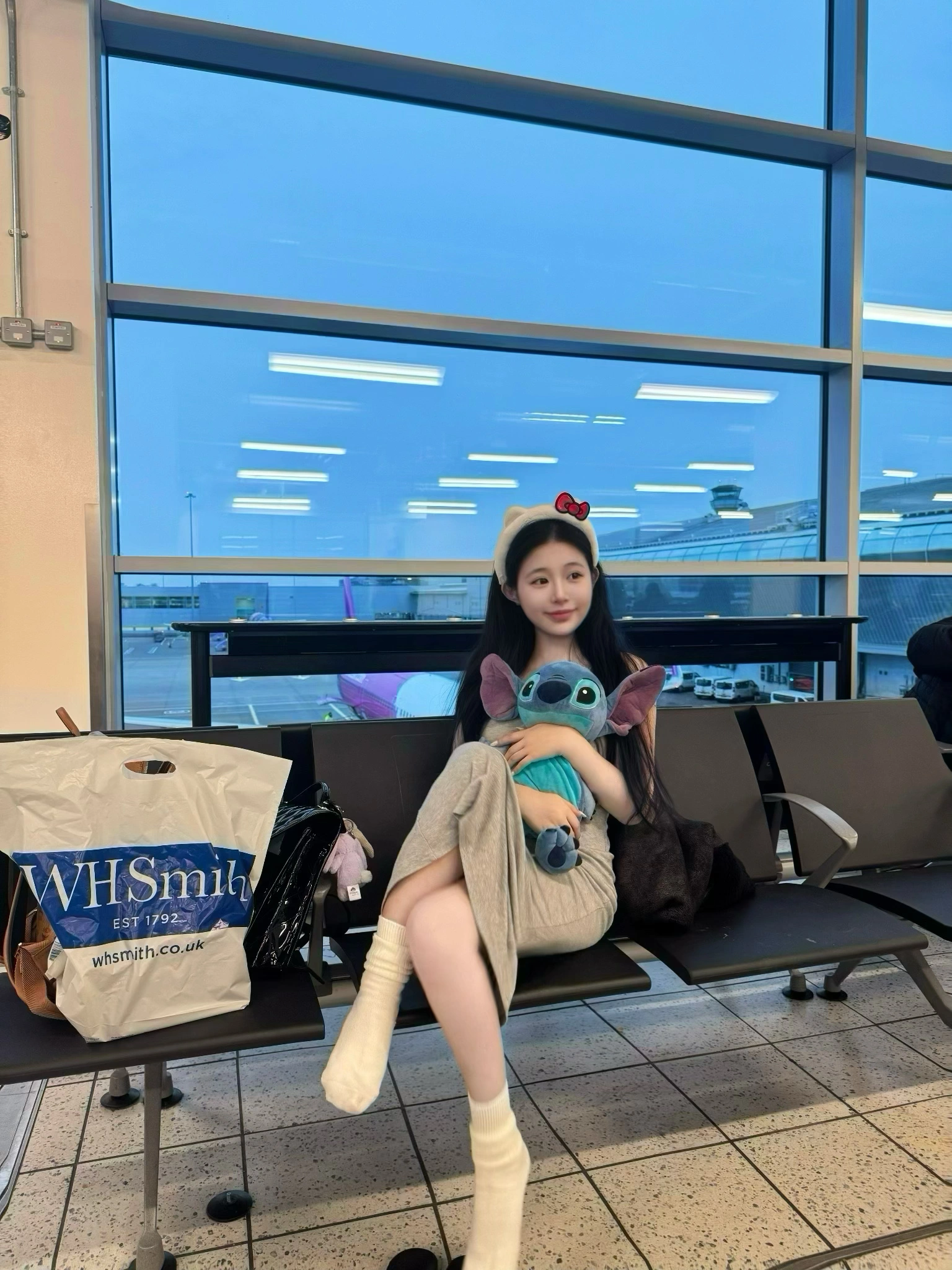 🐱 假装有新的照片～#不是今天拍的 #不会过期的 #没想法随便发 #很远很远的最近 #如果你也喜欢 #照片 #拍照 #拍照姿势 @不是鱼鱼是钰钰