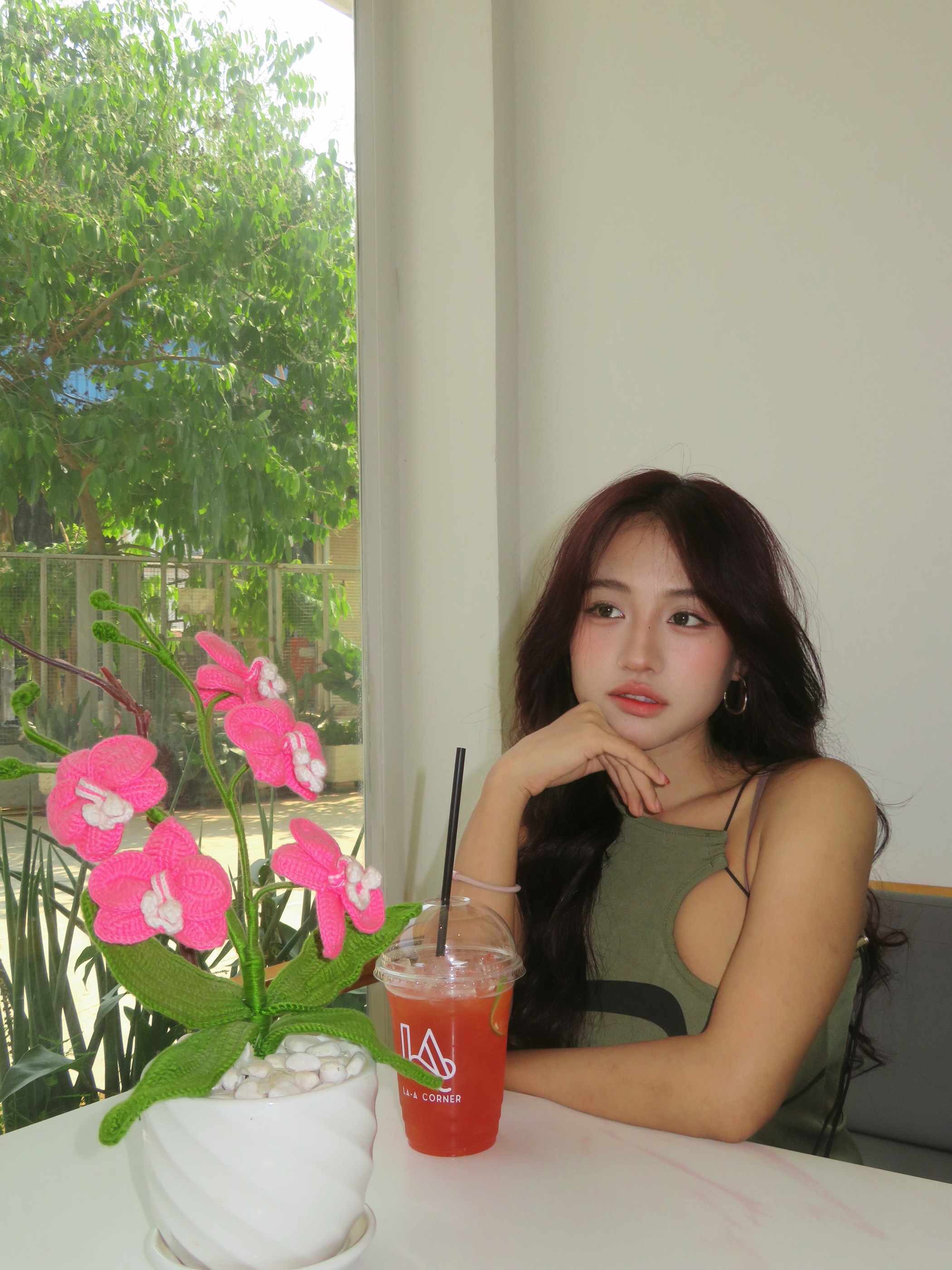 Green and me 💚 #ccd #girls #tikasrim #girl #ccd链 #生活美学 #ootd @Evelyn.k