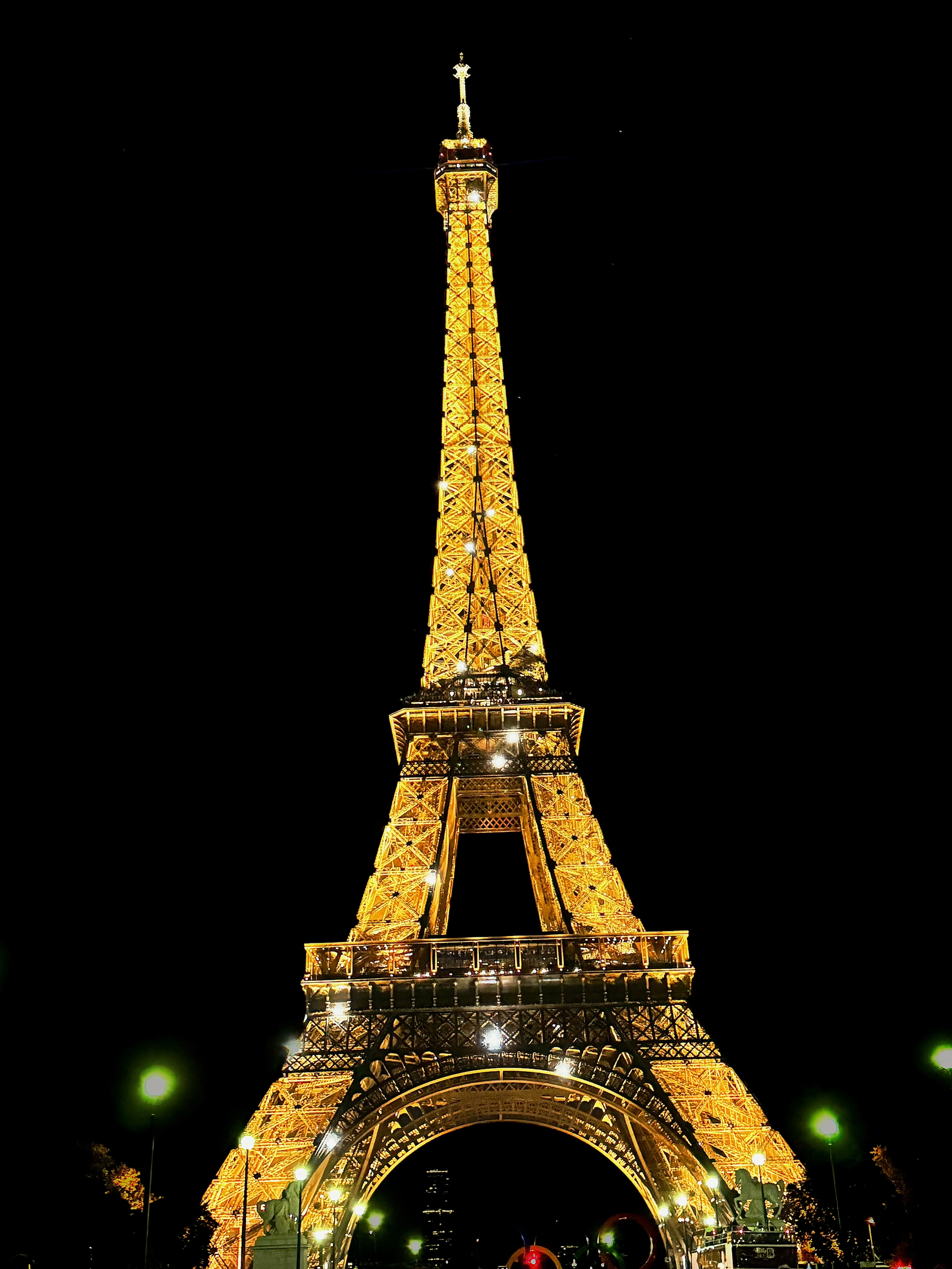 🇫🇷巴黎日记 ·͜·♡ 记录这几天的幸福出行plog💭
#来拍照了 #ootd#世界这本书又看了几页 #公主日记 #polg @Youyo🥡