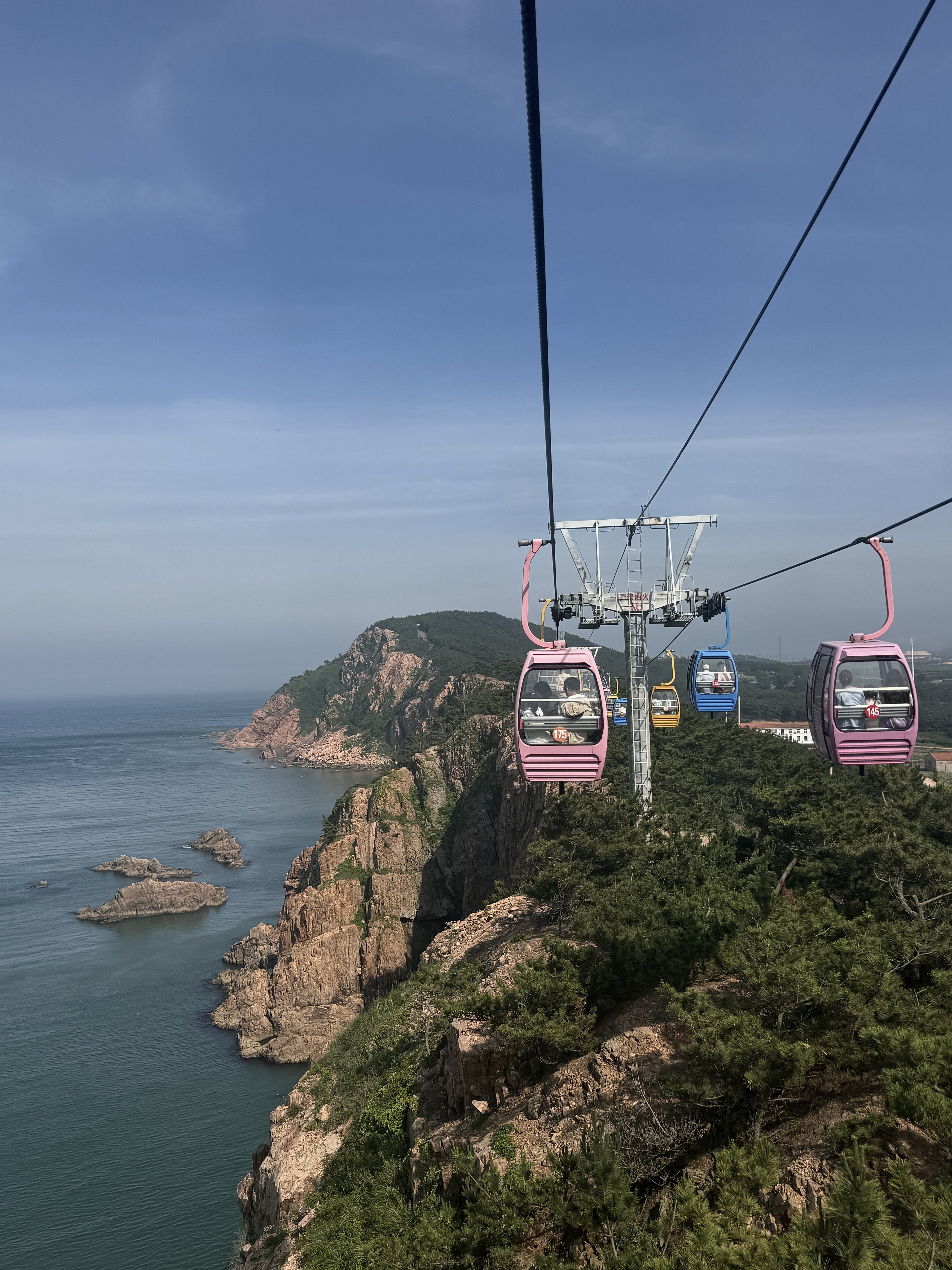 特斯拉女车主|生活是自己的 每天都是自由 威海站📍WEI HAI• BLUEWAYS.
因为抖音的一个视频———搁浅的布鲁维斯号
拉上我的旅游搭子说走就走
日升月落 总有黎明⛴
#记录吧就现在 #生活在别处自由在路上 #或许自由更甚一筹 #出发永远比向往更有意义 #多看大自然少与人纠缠 #浪漫生活的记录者 #好好生活满电出发 #威海 #这世界的一切都在吸引我 #少与人纠缠多看大自然 @何子