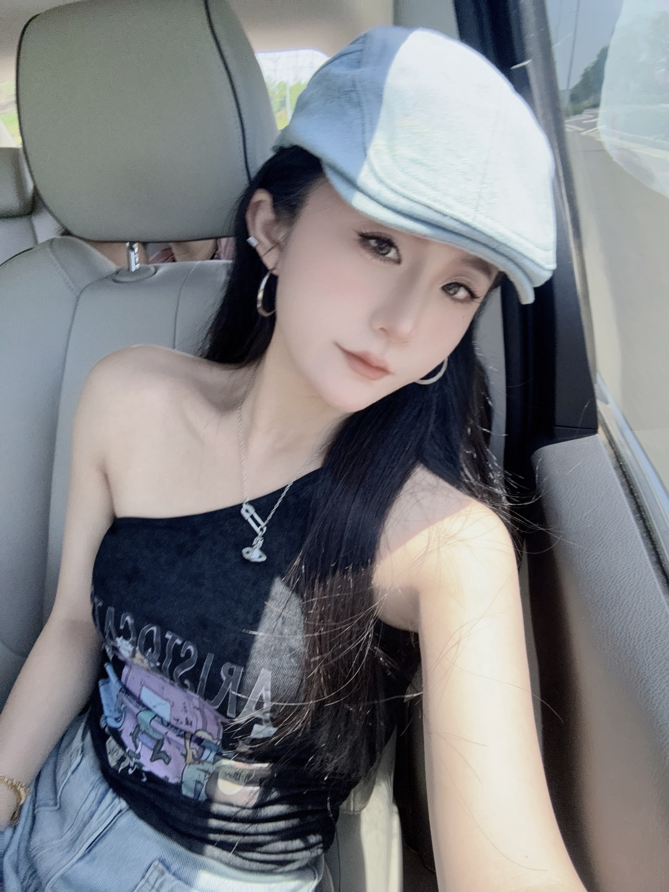 特斯拉女车主|生活是自己的 每天都是自由 威海站📍WEI HAI• BLUEWAYS.
因为抖音的一个视频———搁浅的布鲁维斯号
拉上我的旅游搭子说走就走
日升月落 总有黎明⛴
#记录吧就现在 #生活在别处自由在路上 #或许自由更甚一筹 #出发永远比向往更有意义 #多看大自然少与人纠缠 #浪漫生活的记录者 #好好生活满电出发 #威海 #这世界的一切都在吸引我 #少与人纠缠多看大自然 @何子