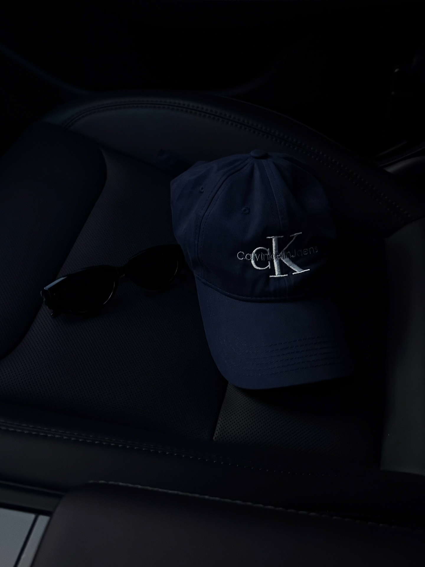 当女生拥有一辆特斯拉时 less is more
极简风
才是毛坯
	
#车载好物 #model3 #我爱我的车搭子 #有车以后的松弛感 #手握方向盘的女孩 #一个人开车 #特斯拉 #我的爱车日常 #汽车氛围感 #开车当然要记录 @册册王