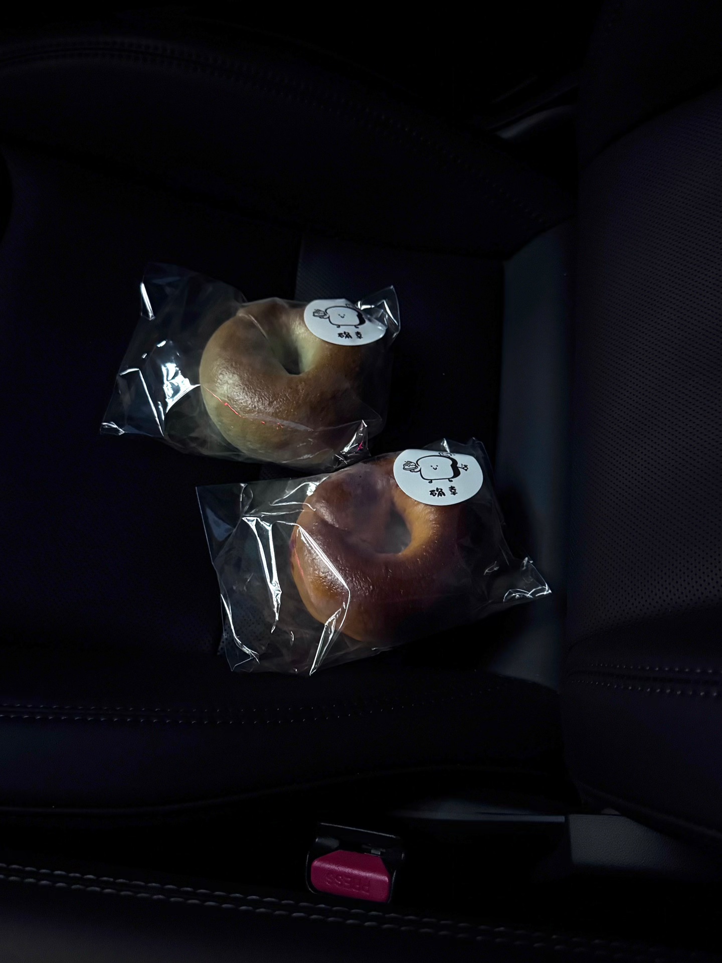 当女生拥有一辆特斯拉时 less is more
极简风
才是毛坯
	
#车载好物 #model3 #我爱我的车搭子 #有车以后的松弛感 #手握方向盘的女孩 #一个人开车 #特斯拉 #我的爱车日常 #汽车氛围感 #开车当然要记录 @册册王