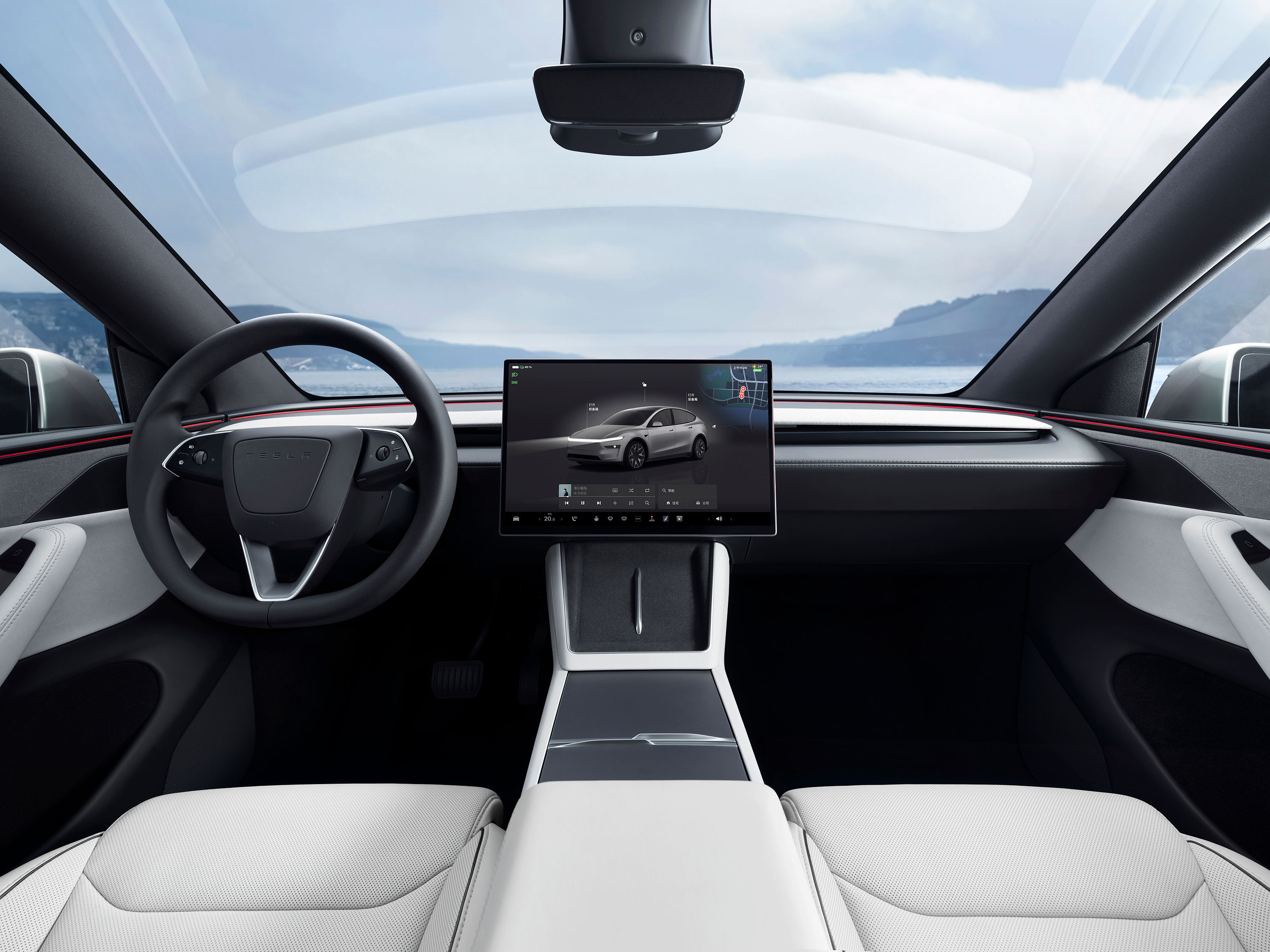 Model Y L浅灰色高级内饰，来了！🤩 耐磨、抗污、好打理🧹
柔和色调让座舱更显温馨宽敞
空间感拉满[哇R][哇R]
	
简约内饰，科技焕新🆕
自在空间，座座惬意[偷笑R]
	
深色沉稳，浅色明亮
两种内饰风格随心选[红色心形R]
欢迎前往特斯拉门店咨询品鉴✌️ @特斯拉