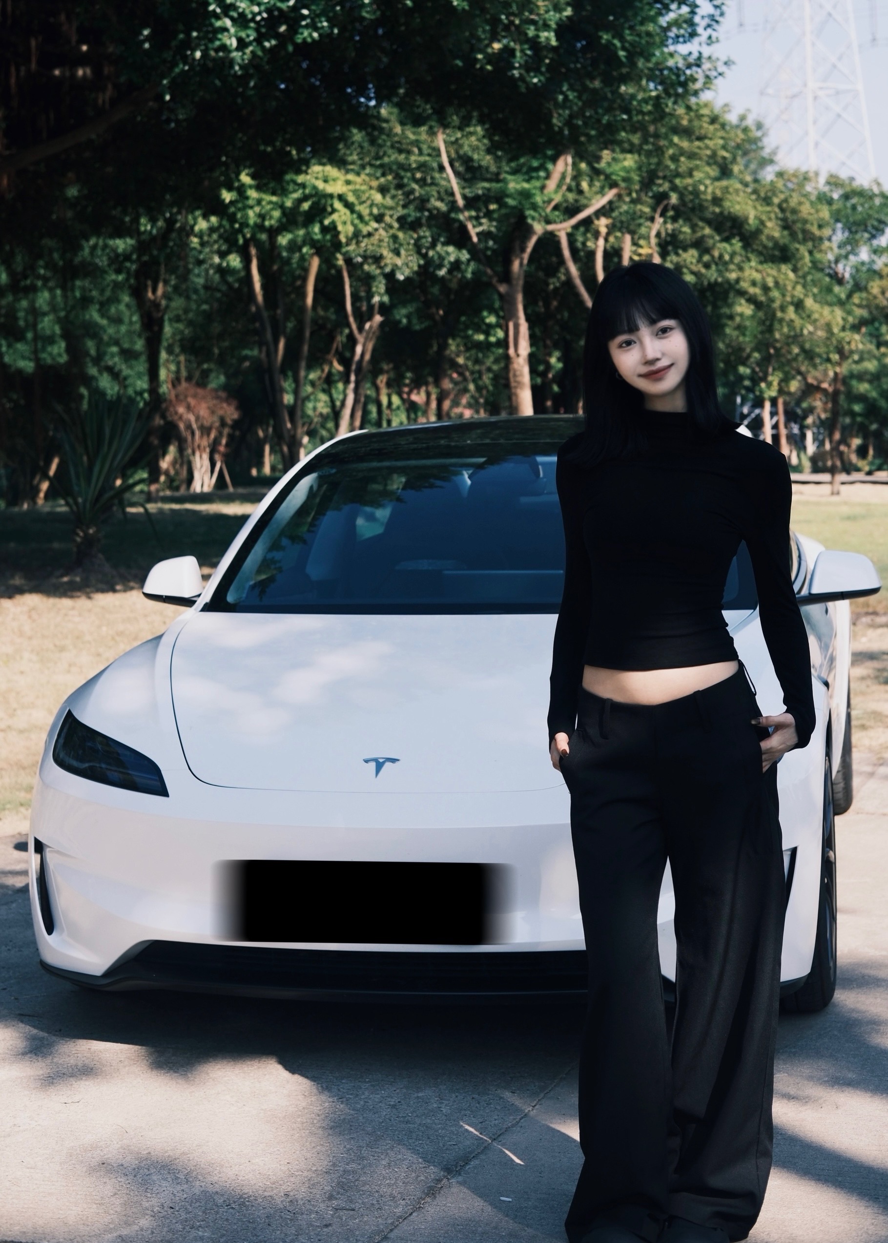 Tesla你是我见过最美的女孩 无可挑剔的白 太美了
舒适到不想回家 想窝在车里
我的梦中情车｜特斯拉Model3 performance
#特别心动的车 #满电出发充满 #是我的梦中情车 #和你的汽车一起拍照#爱上一辆车的瞬间 #特斯拉 #特斯拉model3p @我想吃汉堡
