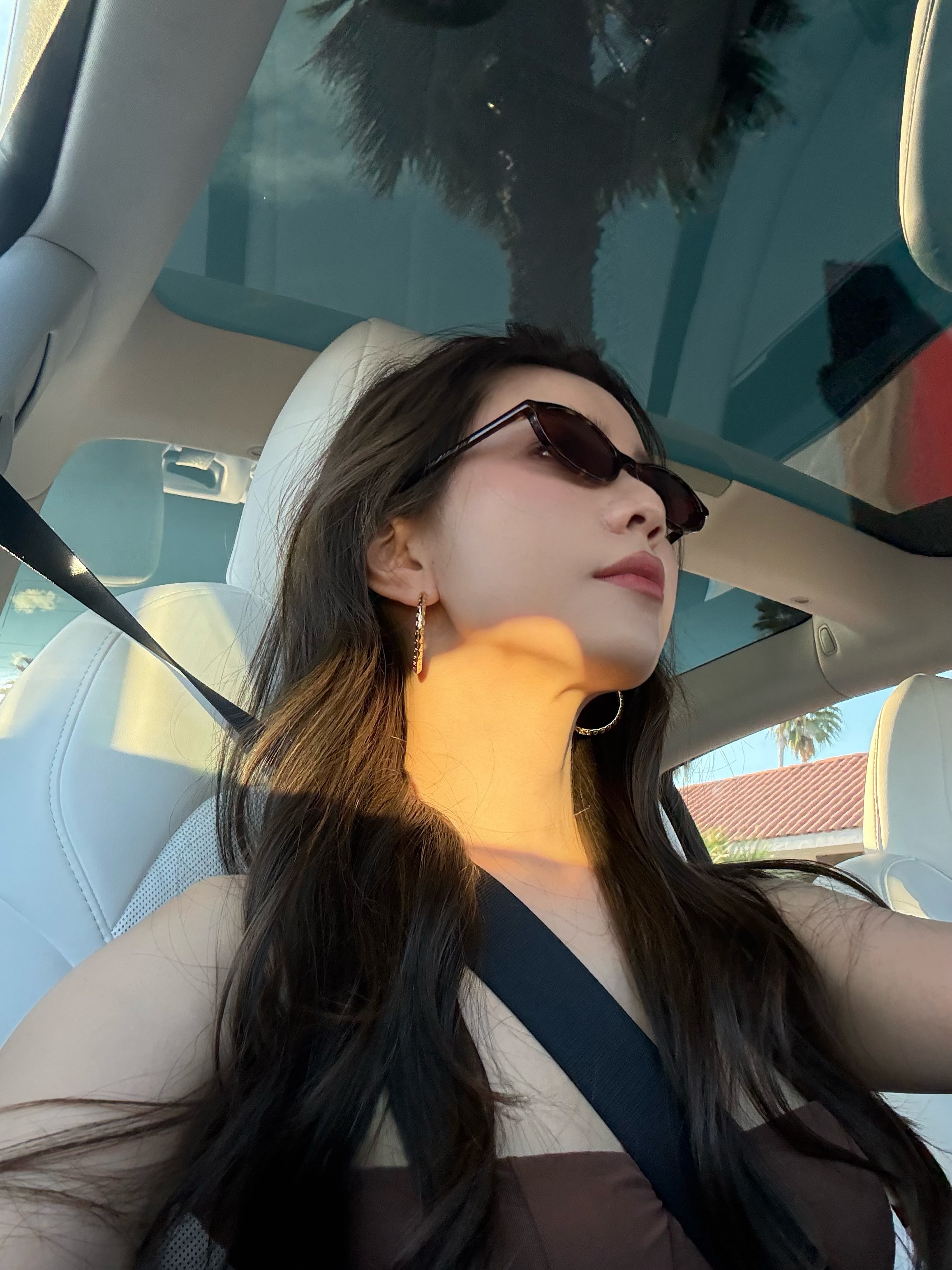 Revolve Festival in Palm Springs🌴 又一年四月北美旅行
除了大风一切都很美好🤟🏻
#闺蜜旅行 #穿搭bot #revolve #科切拉 @Irene林恩如