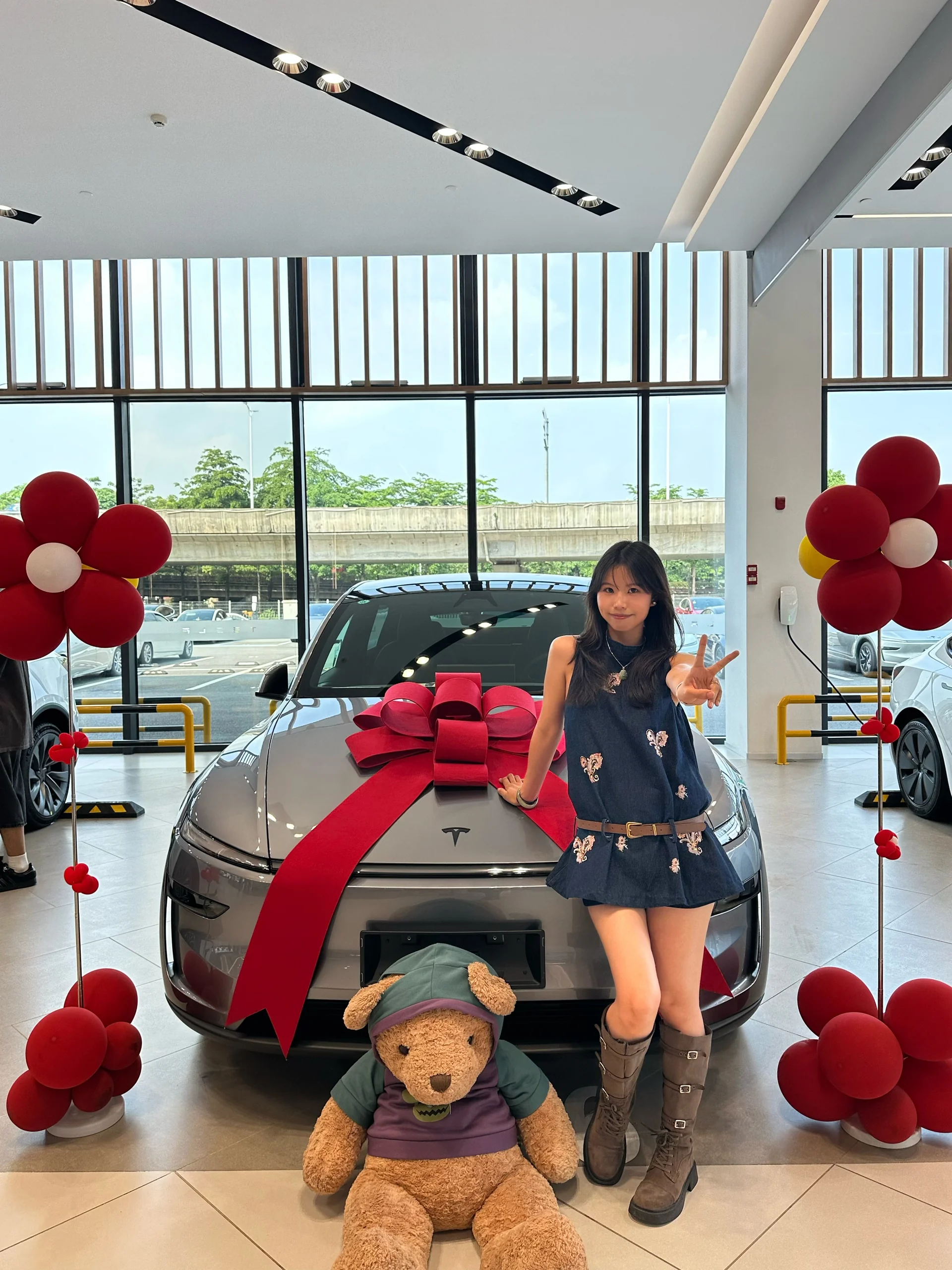 终于提车啦🚗 全力倚“父”👨🏻
👩🏻“妈”到成功
感谢爸妈独家冠名赞助😝
六一大礼物🚗get✔️ @番薯姐姐🍠